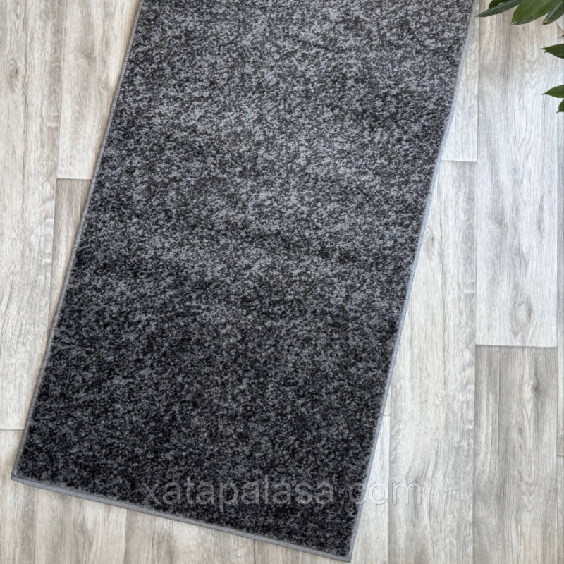Килимова доріжка ширина 1,80м темно-сіра крихта BONITO 7135/609